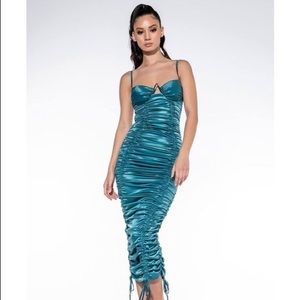 AKIRA Turquoise ruched Midi dress